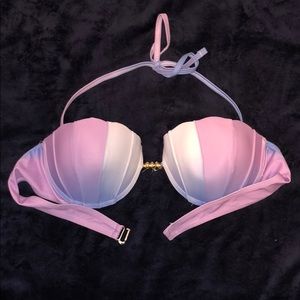 Seashell type bathing suit top and bottom